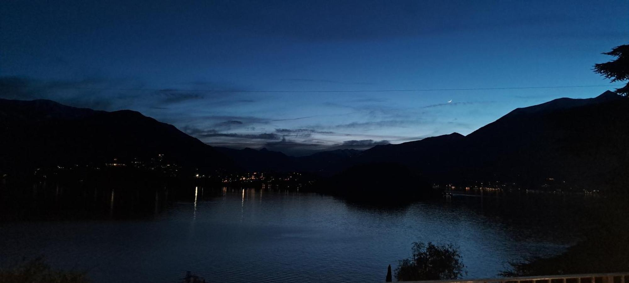 Dream Lake Panorama, Garage In The Center Of Varenna Exteriér fotografie